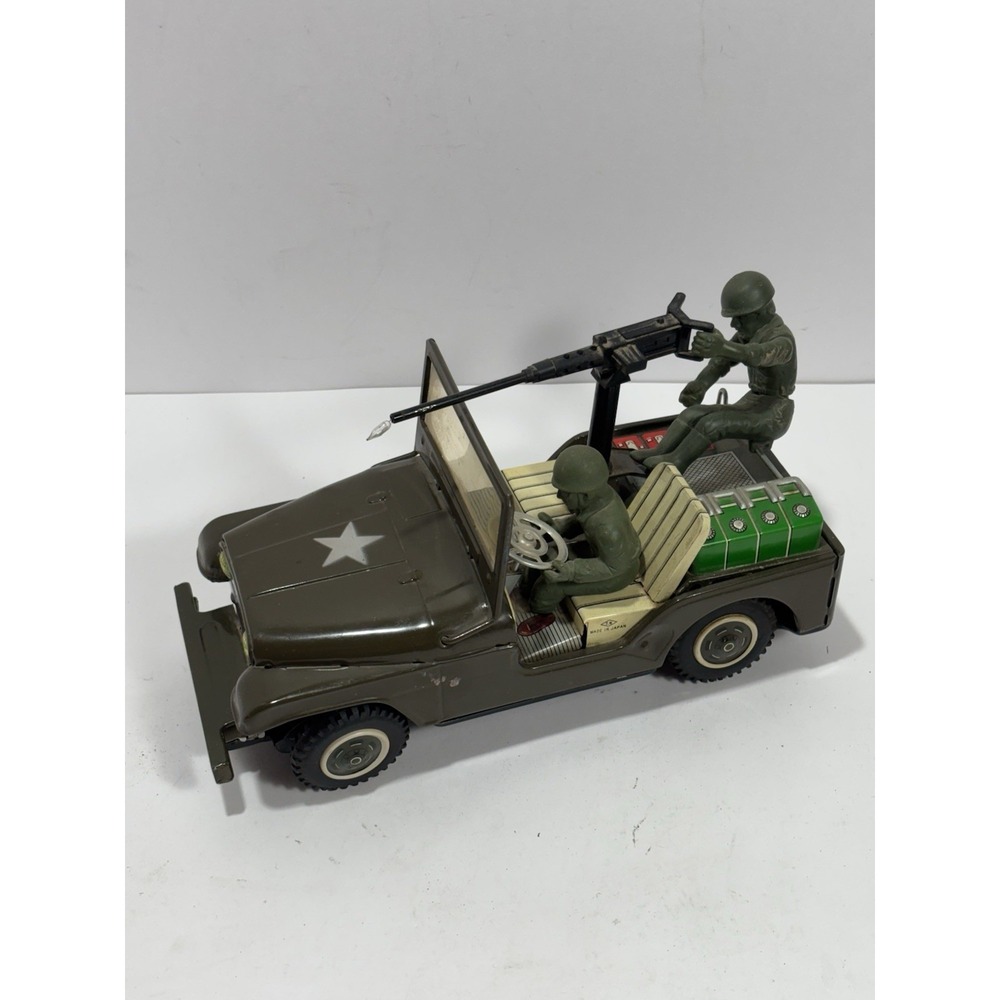 Vintage Army Ranger Jeep Bump & Go Battery Operated No 394